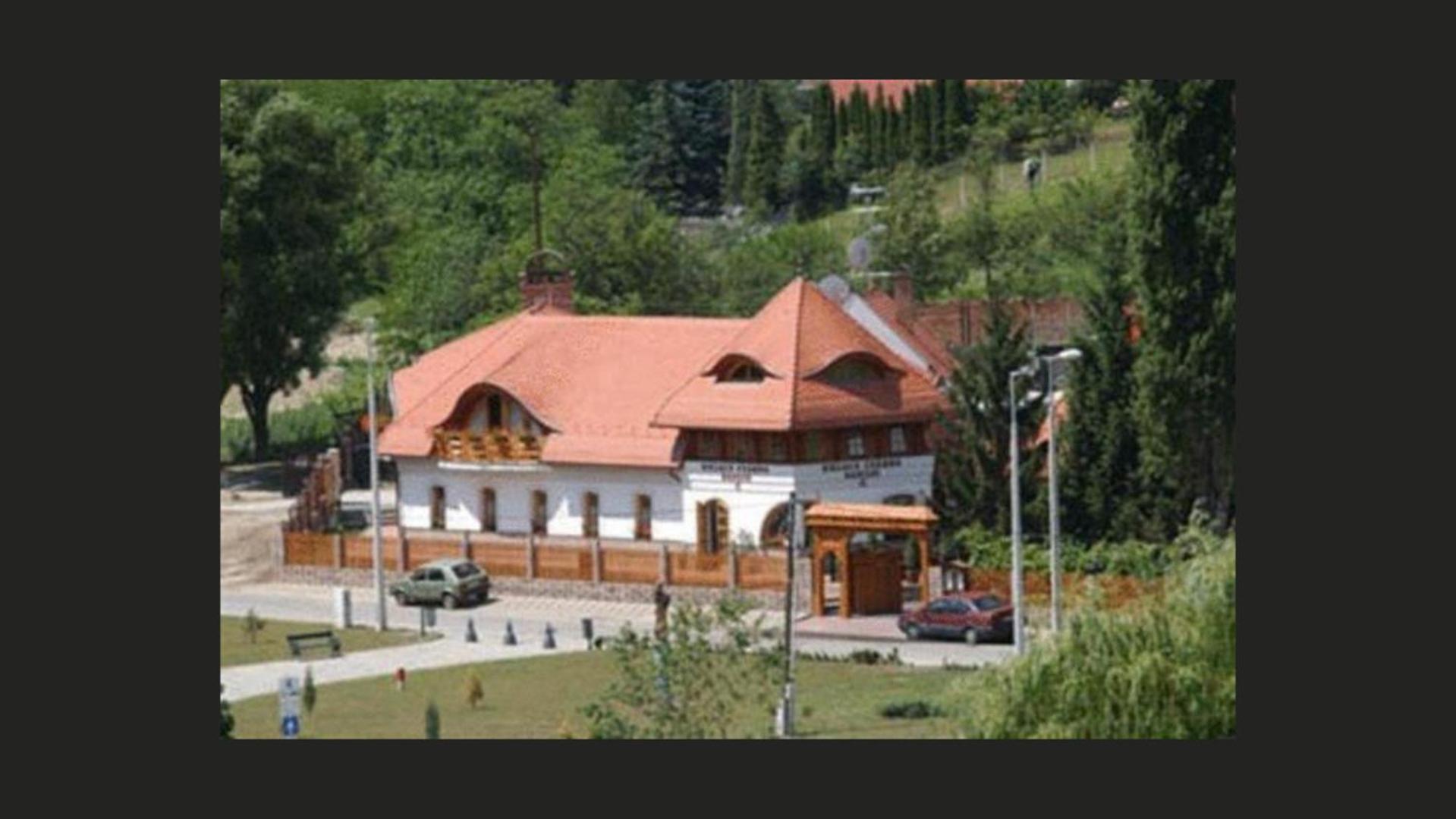 Kulacs Csarda Panzio Erlau Exterior foto